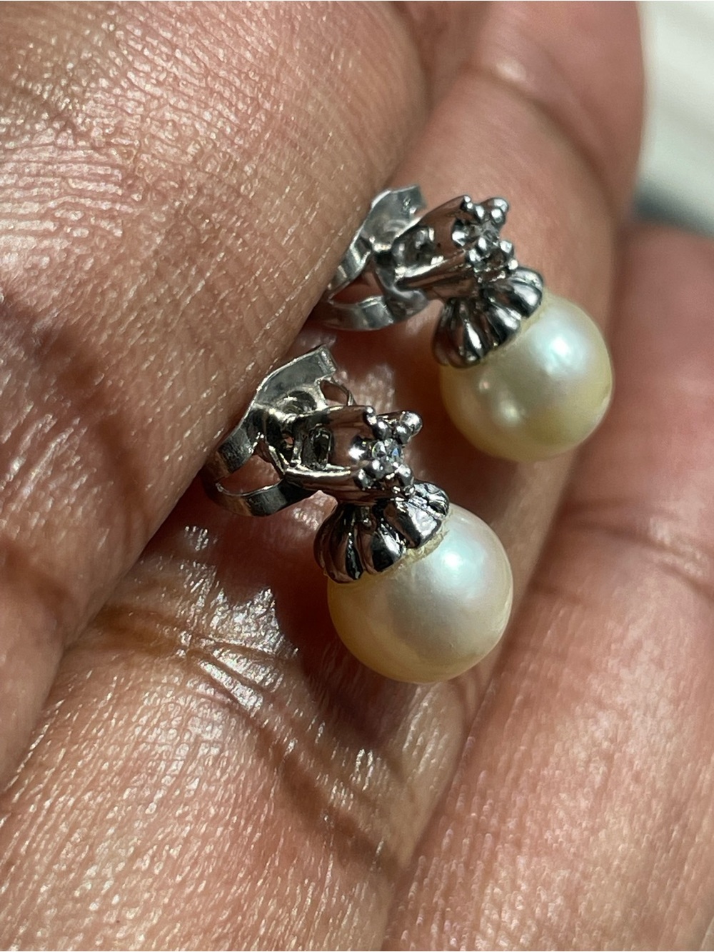 Real! 14kt Gold Diamond & Pearl Earrings - Picture 10 of 10